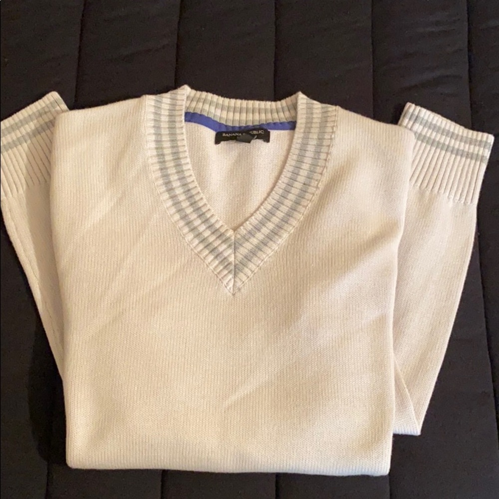 White banana republic dress sweater